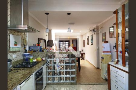 Casa para alugar com 304m², 3 quartos e 4 vagasCozinha