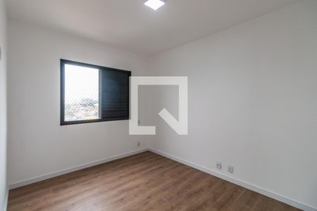 Quarto 1 de apartamento para alugar com 2 quartos, 54m² em Vila São Luiz (valparaízo), Barueri
