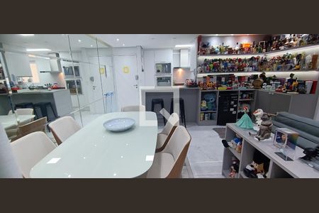 Sala de apartamento à venda com 2 quartos, 84m² em Vila Andrade, São Paulo