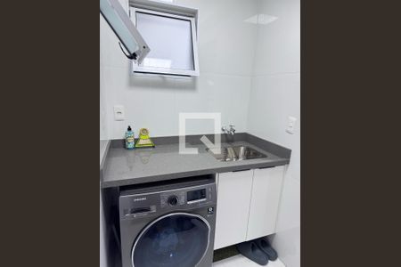 Apartamento à venda com 84m², 2 quartos e 2 vagasÁrea de Serviço