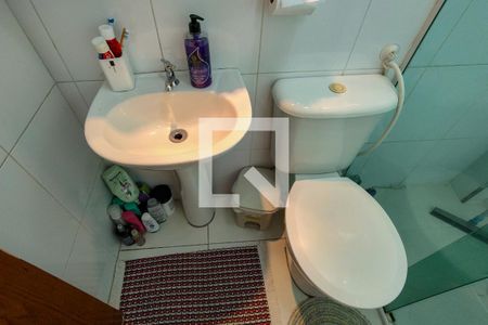 Banheiro de apartamento para alugar com 2 quartos, 64m² em Boqueirão, Praia Grande