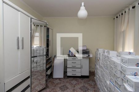 Casa à venda com 150m², 4 quartos e sem vaga Casa à venda com 150m², 4 quartos e sem vagaQuarto 2