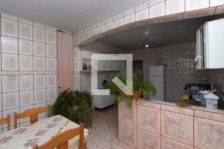 Casa à venda com 150m², 4 quartos e sem vaga Casa à venda com 150m², 4 quartos e sem vagaCozinha