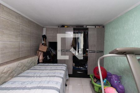 Casa à venda com 150m², 4 quartos e sem vaga Casa à venda com 150m², 4 quartos e sem vagaQuarto 5