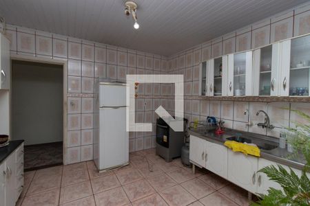 Casa à venda com 150m², 4 quartos e sem vaga Casa à venda com 150m², 4 quartos e sem vagaCozinha