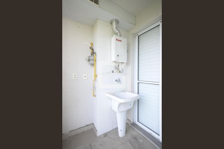 Apartamento para alugar com 70m², 3 quartos e 1 vagaÁrea de Serviço