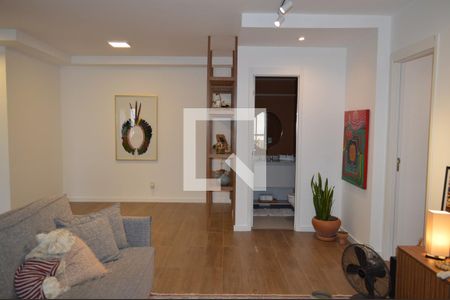 Sala de apartamento à venda com 2 quartos, 105m² em Vila Dom Pedro I, São Paulo