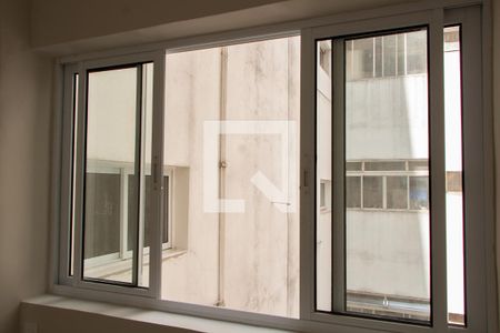 Apartamento à venda com 60m², 2 quartos e 1 vagaÁREA DE SERVIÇO