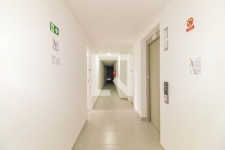 Apartamento à venda com 42m², 2 quartos e 1 vagaCorredor Externo
