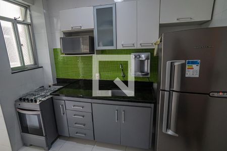 Apartamento à venda com 78m², 2 quartos e sem vaga Apartamento à venda com 78m², 2 quartos e sem vagaCozinha - Armários