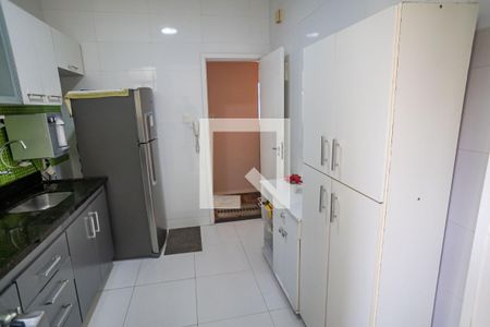 Apartamento à venda com 78m², 2 quartos e sem vaga Apartamento à venda com 78m², 2 quartos e sem vagaCozinha