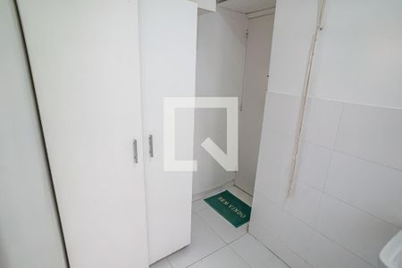 Apartamento à venda com 78m², 2 quartos e sem vaga Apartamento à venda com 78m², 2 quartos e sem vagaÁrea de Serviço