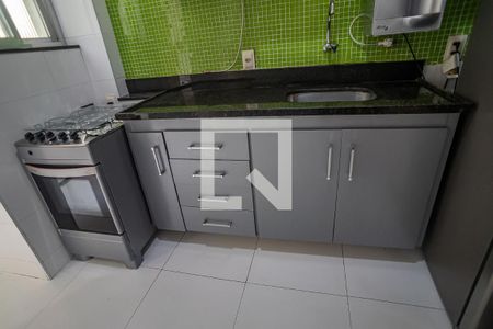 Apartamento à venda com 78m², 2 quartos e sem vaga Apartamento à venda com 78m², 2 quartos e sem vagaCozinha