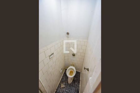 Apartamento à venda com 60m², 3 quartos e sem vaga Apartamento à venda com 60m², 3 quartos e sem vagaBanheiro de Serviço