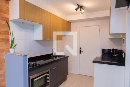 Sala/Cozinha e Área de Serviço de apartamento à venda com 1 quarto, 32m² em Vila Penteado, São Paulo
