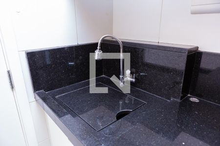 Apartamento à venda com 32m², 1 quarto e sem vagaSala/Cozinha e Área de Serviço