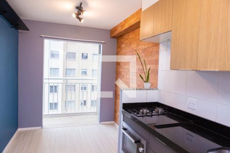Sala/Cozinha e Área de Serviço de apartamento à venda com 1 quarto, 32m² em Vila Penteado, São Paulo