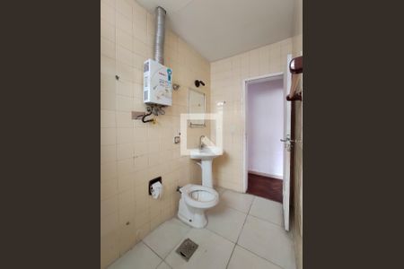 Apartamento à venda com 65m², 2 quartos e 2 vagas Apartamento à venda com 65m², 2 quartos e 2 vagasBanheiro Corredor