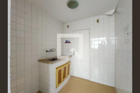 Apartamento à venda com 65m², 2 quartos e 2 vagas Apartamento à venda com 65m², 2 quartos e 2 vagasCozinha