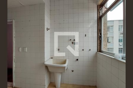 Apartamento à venda com 65m², 2 quartos e 2 vagas Apartamento à venda com 65m², 2 quartos e 2 vagasÁrea de Serviço