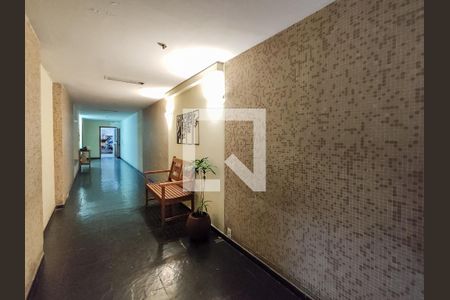 Apartamento à venda com 65m², 2 quartos e 2 vagas Apartamento à venda com 65m², 2 quartos e 2 vagasFachada e portaria