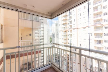 Sacada de apartamento à venda com 3 quartos, 57m² em Conceição, Osasco