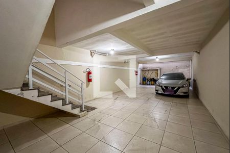 Apartamento para alugar com 84m², 2 quartos e 1 vaga Apartamento para alugar com 84m², 2 quartos e 1 vagaGaragem