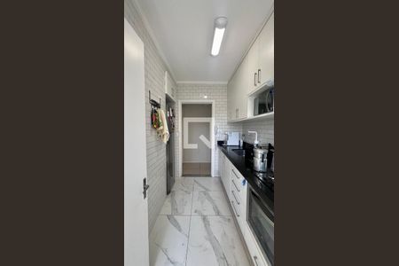 Apartamento à venda com 73m², 2 quartos e 1 vaga Apartamento à venda com 73m², 2 quartos e 1 vagaCozinha