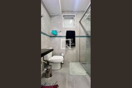 Apartamento à venda com 73m², 2 quartos e 1 vaga Apartamento à venda com 73m², 2 quartos e 1 vagaBanheiro