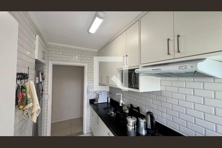 Apartamento à venda com 73m², 2 quartos e 1 vaga Apartamento à venda com 73m², 2 quartos e 1 vagaCozinha