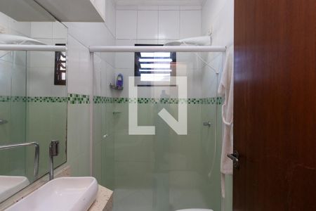 Casa à venda com 163m², 3 quartos e 2 vagasBanheiro Social