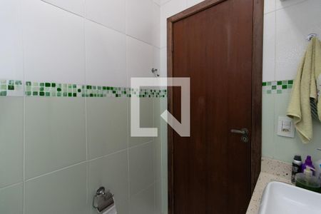 Casa à venda com 163m², 3 quartos e 2 vagasBanheiro Social