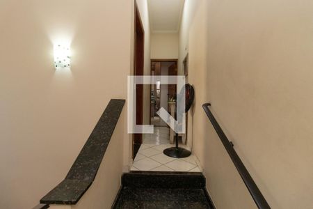 Casa à venda com 163m², 3 quartos e 2 vagasCorredor Quartos