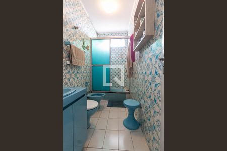 Casa à venda com 180m², 2 quartos e 2 vagas Casa à venda com 180m², 2 quartos e 2 vagasBanheiro