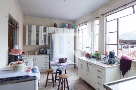 Casa à venda com 525m², 4 quartos e sem vaga Casa à venda com 525m², 4 quartos e sem vagaCozinha