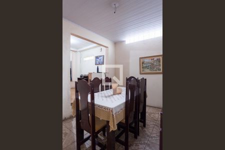 Casa à venda com 525m², 4 quartos e sem vaga Casa à venda com 525m², 4 quartos e sem vagaSala de Jantar