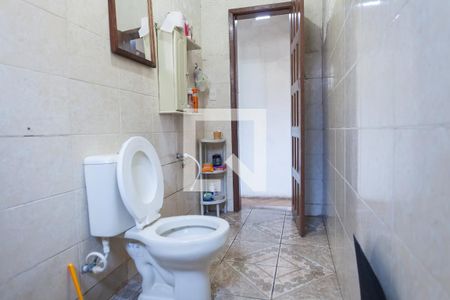 Casa à venda com 525m², 4 quartos e sem vaga Casa à venda com 525m², 4 quartos e sem vagaBanheiro Social 1