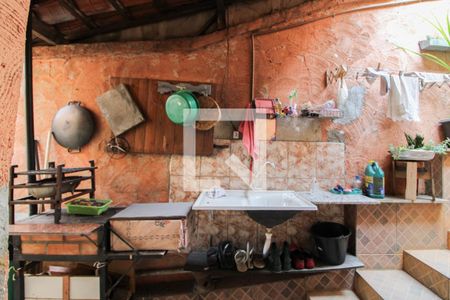 Casa à venda com 360m², 3 quartos e 2 vagasÁrea de Serviço casa 1