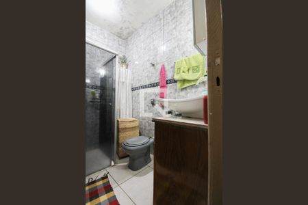 Casa à venda com 360m², 3 quartos e 2 vagasBanheiro da Suíte casa 1