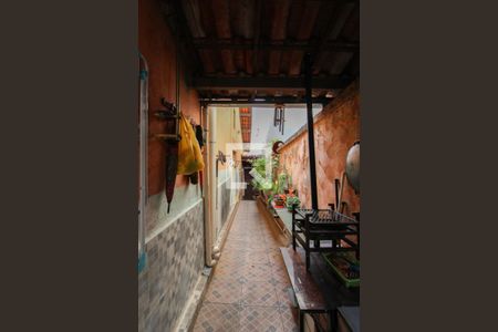 Casa à venda com 360m², 3 quartos e 2 vagasEntrada  casa 2