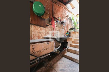 Casa à venda com 360m², 3 quartos e 2 vagasÁrea de Serviço casa 1