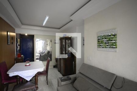 Sala de apartamento à venda com 3 quartos, 68m² em Vila Monumento, São Paulo