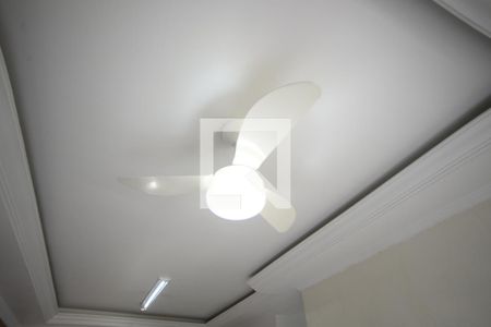 Sala de apartamento à venda com 3 quartos, 68m² em Vila Monumento, São Paulo