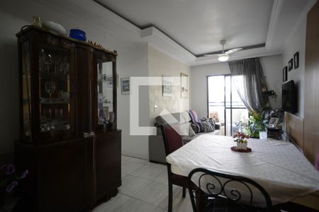 Sala de apartamento à venda com 3 quartos, 68m² em Vila Monumento, São Paulo