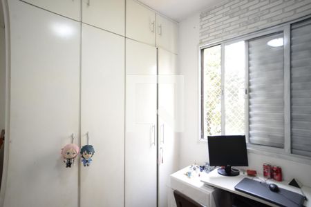 Quarto de apartamento à venda com 3 quartos, 68m² em Vila Monumento, São Paulo