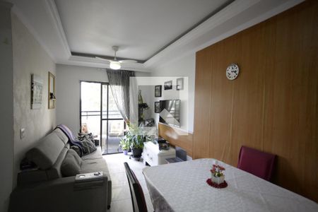 Sala de apartamento à venda com 3 quartos, 68m² em Vila Monumento, São Paulo