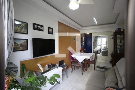 Sala de apartamento à venda com 3 quartos, 68m² em Vila Monumento, São Paulo