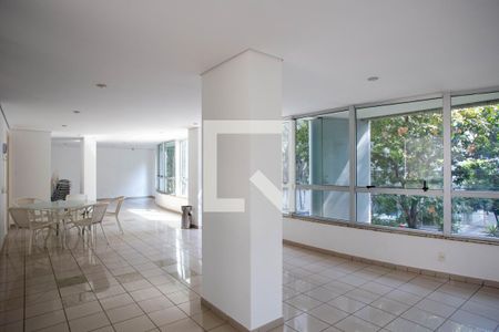 Apartamento para alugar com 60m², 1 quarto e 1 vaga Apartamento para alugar com 60m², 1 quarto e 1 vagaÁrea comum - Salão de festas