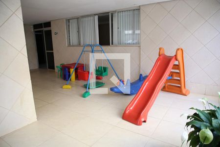 Apartamento para alugar com 69m², 3 quartos e 1 vagaÁrea comum