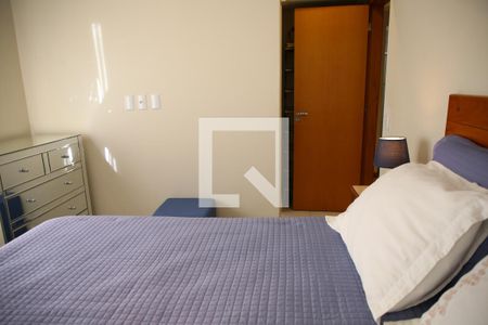 Apartamento para alugar com 69m², 3 quartos e 1 vagaSuíte 